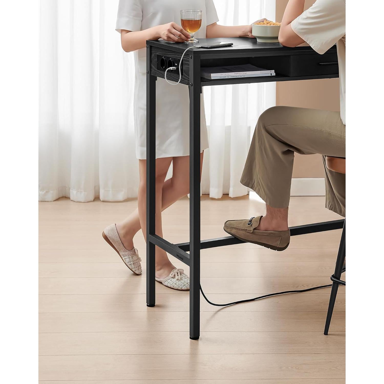 Bar stol s utičnicom za punjenje i ladicom, 40 x 100 x 104,6 cm, crni | VASAGLE-vitahome.hr
