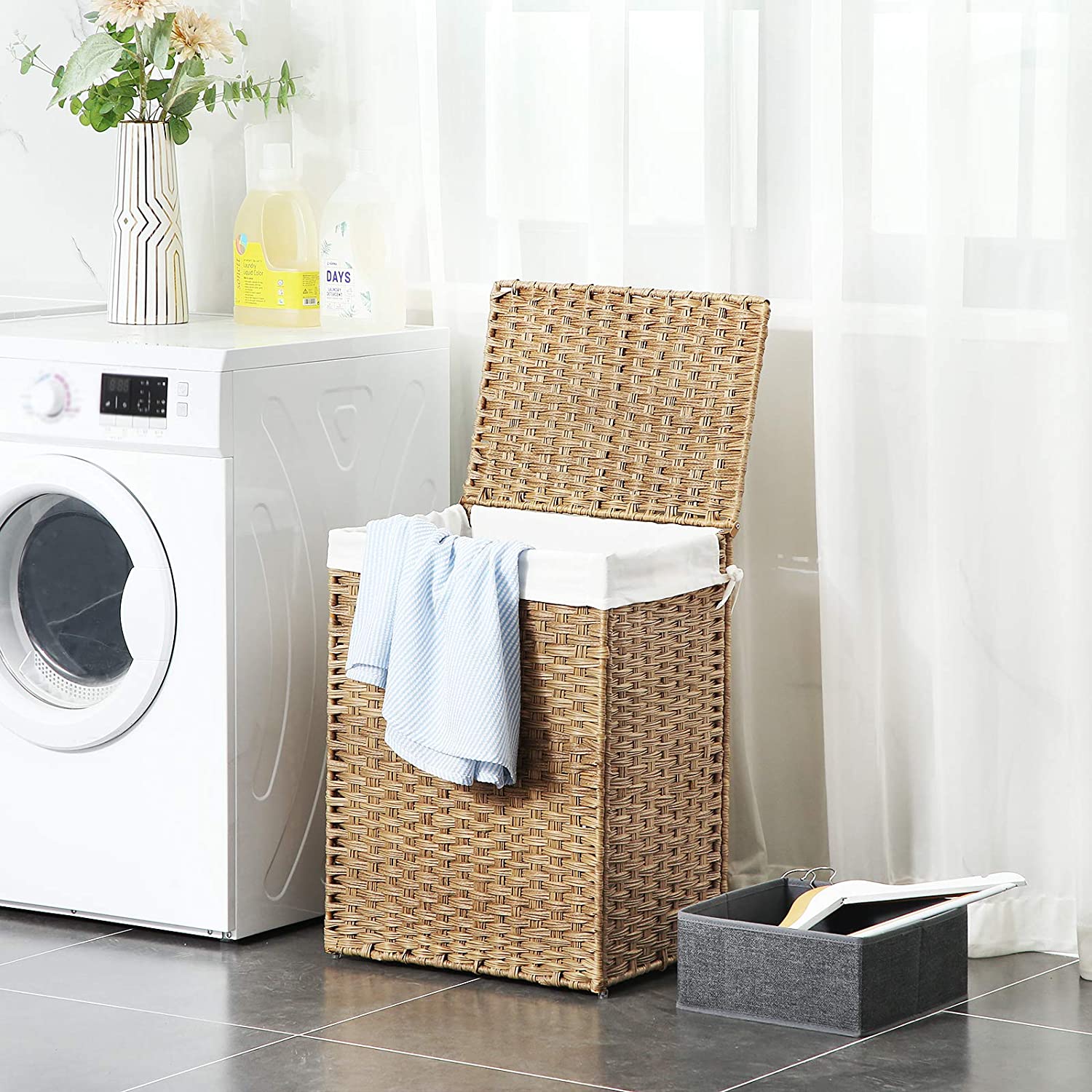 Košara za rublje, 90 litara, sintetička trska, košara za rublje s poklopcem i ručkom | SONGMICS-vitahome.hr