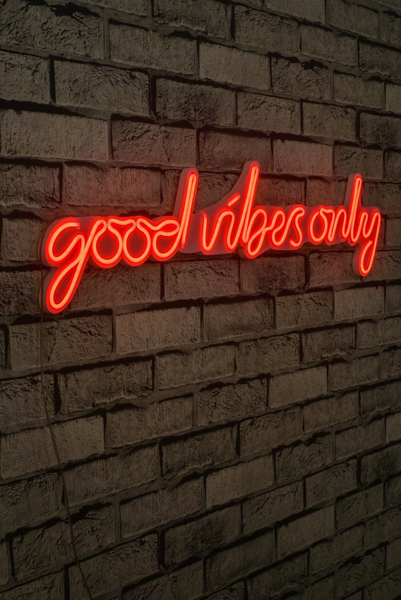 lastična zidna dekoracija s LED rasvjetom, Good Vibes Only - Red | AG-vitahome.hr