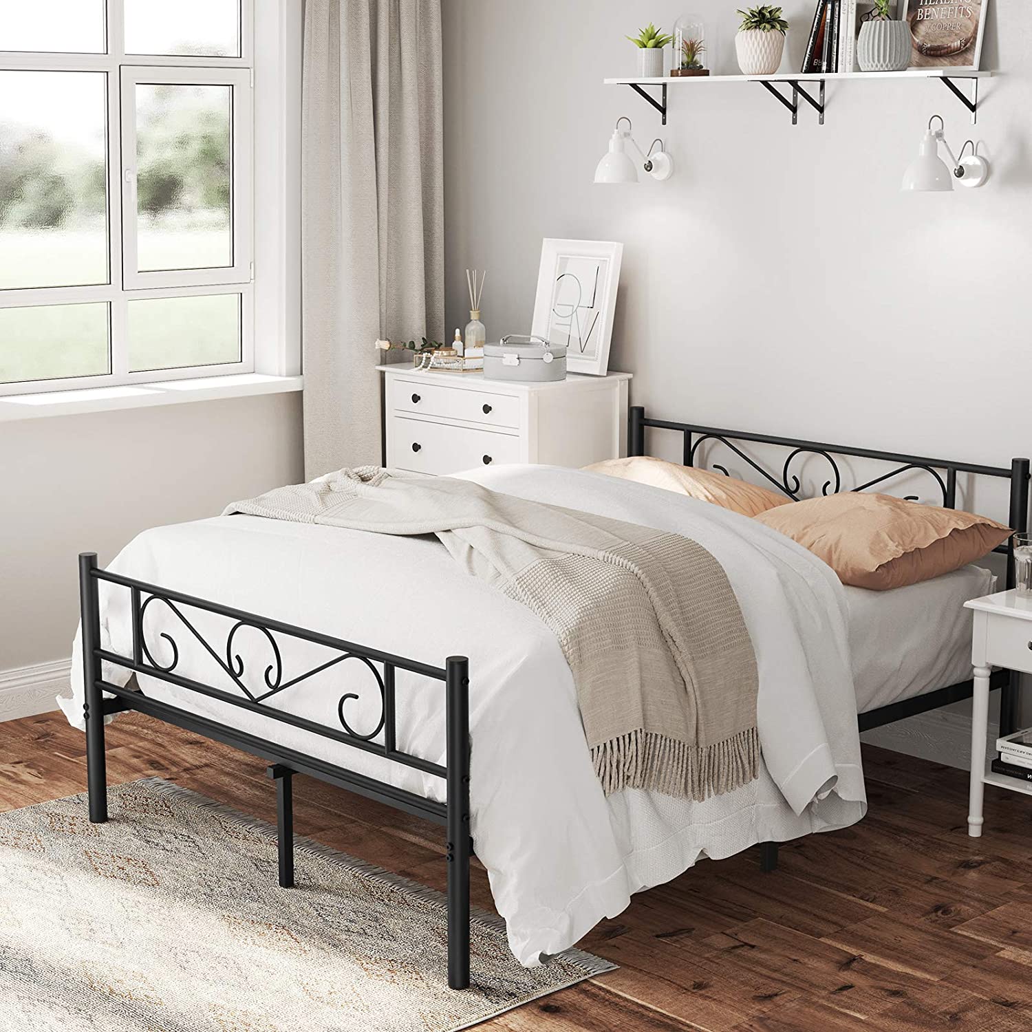 Metalni okvir za bračni krevet dimenzija 198 x 86,4 x 141,8 cm, crni | VASAGLE-vitahome.hr