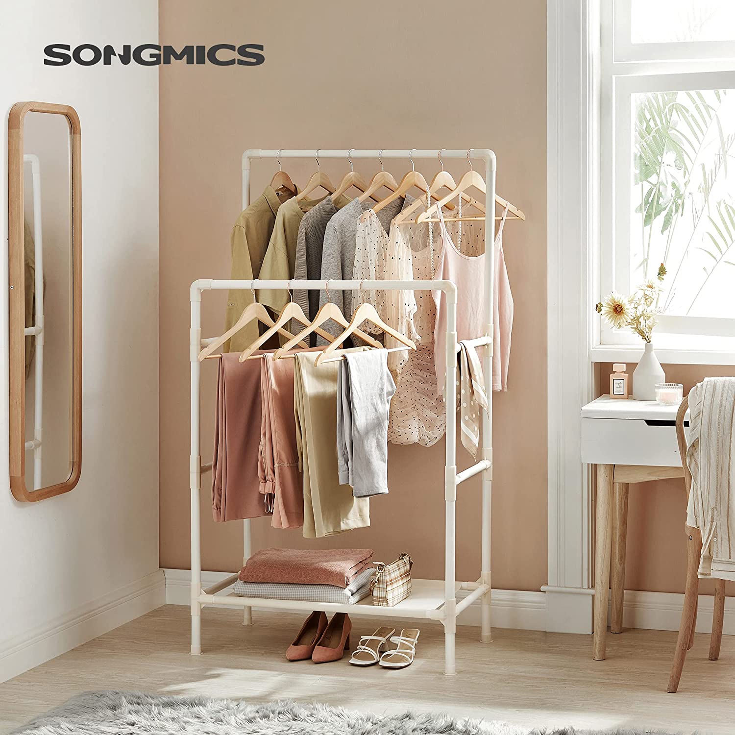 Metalni stalak za odjeću s 2 šipke i policom, 84 x 157 x 44,5 cm, bijeli | SONGMICS-vitahome.hr