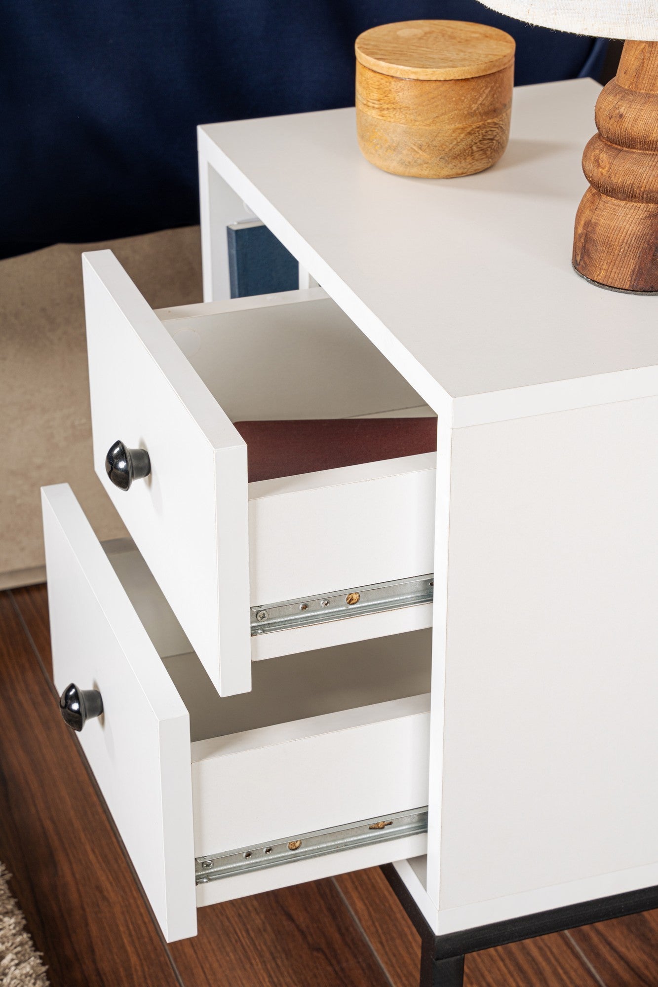 Noćni ormarić Glimmer - White, Black | AG-vitahome.hr