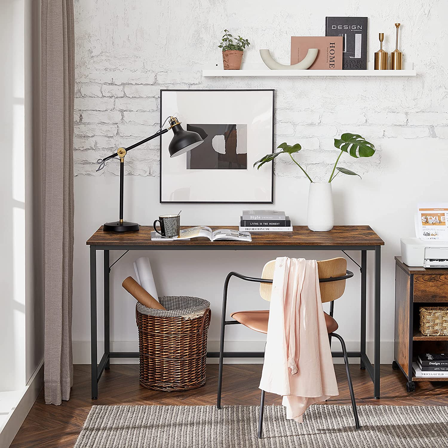 Radni stol s metalnim okvirom, 140 x 75 x 60 cm, rustikalno smeđa | Vasagle-vitahome.hr