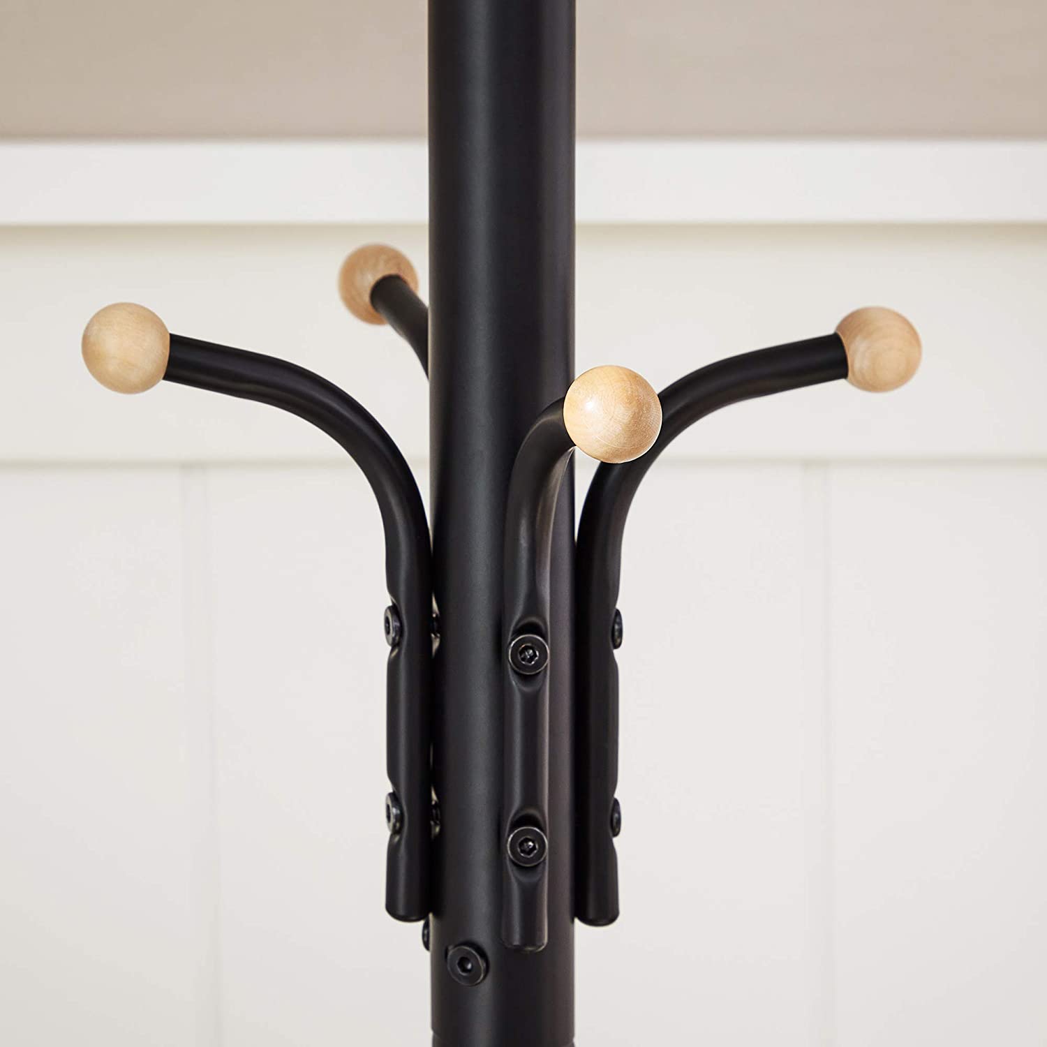 Samostojeća metalna vješalica za kapute, odjeću, visoka 182cm, crna | SONGMICS-vitahome.hr