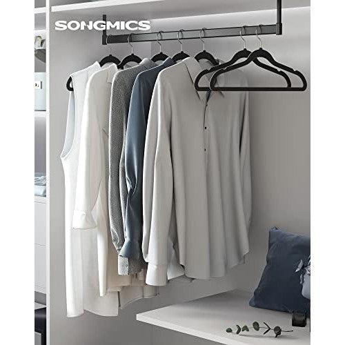Set od 30 baršunastih, protukliznih vješalica, crne s srebrnim kukama | SONGMICS-vitahome.hr