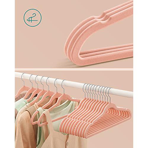 Set od 30 baršunastih, protukliznih vješalica, ružičaste s srebrnim kukama | SONGMICS-vitahome.hr