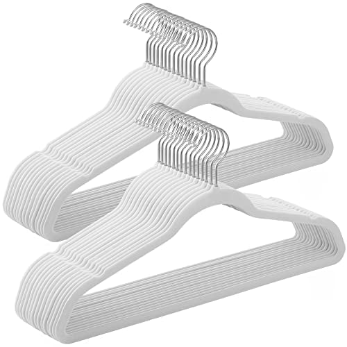 Set od 30 baršunastih, protukliznih vješalica širine 41,5 cm, bijele boje | SONGMICS-vitahome.hr