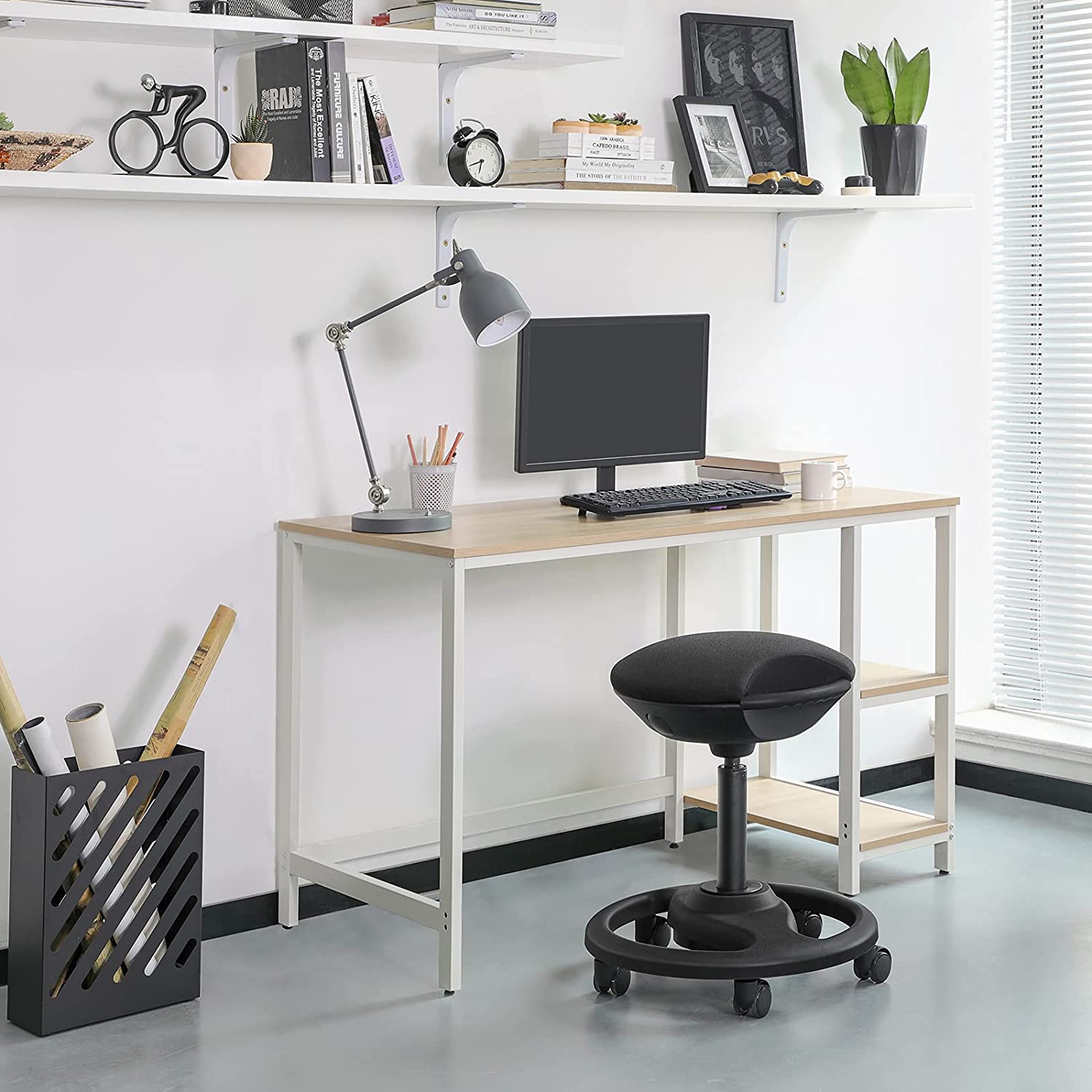 Visoka stolica, Ergonomska radna stolica sa širokim sjedalom, kut nagiba 10° 50 x 55-73 cm, crna | SONGMICS-vitahome.hr